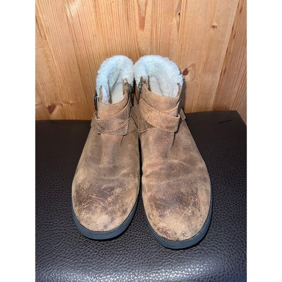 UGG Benson II Brown Leather Side Zip Wool Lined Ankle Boots Women’s Size 8 - Picture 2 of 14